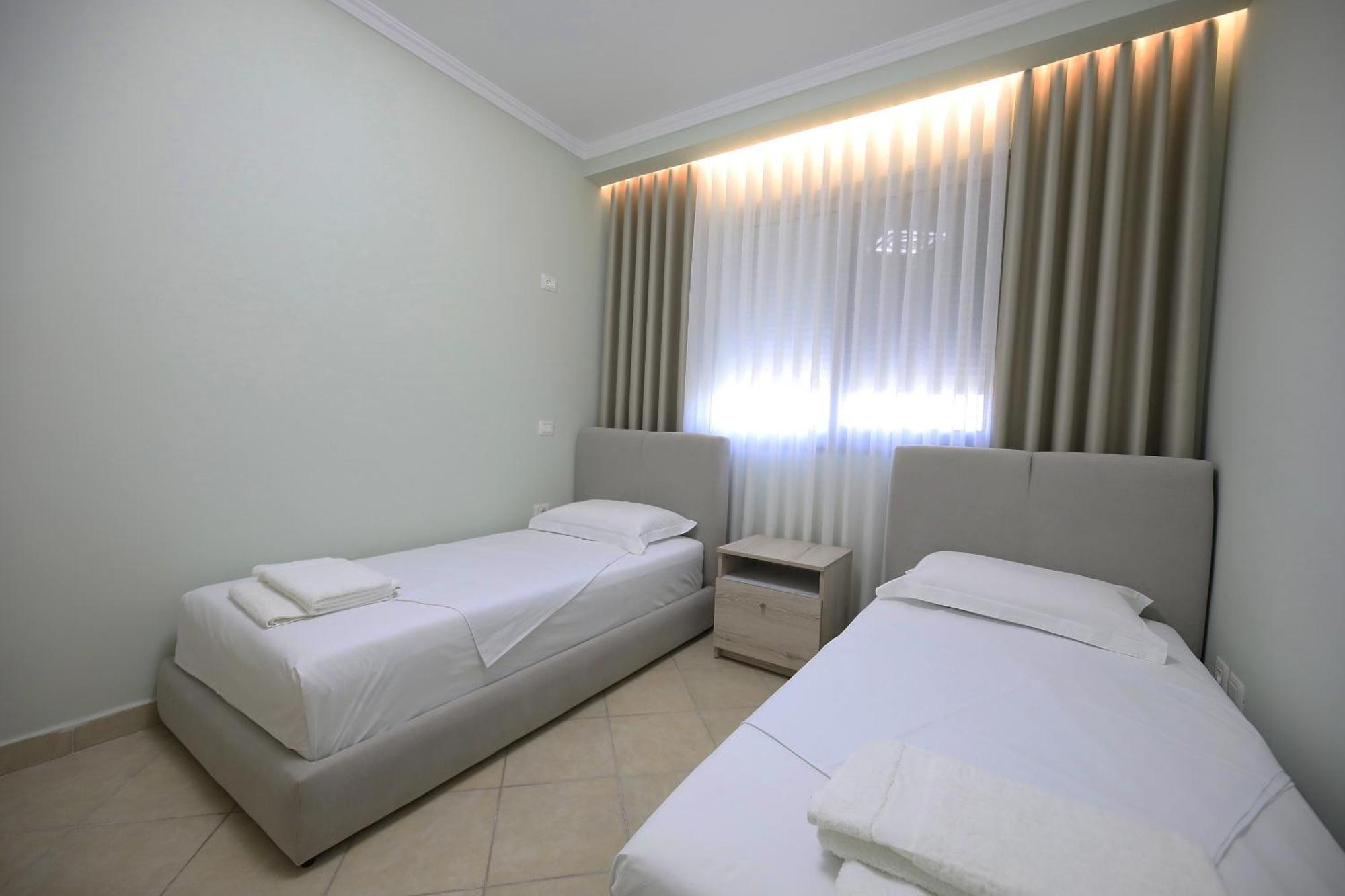 Holiday Apartment Vlore Exterior photo