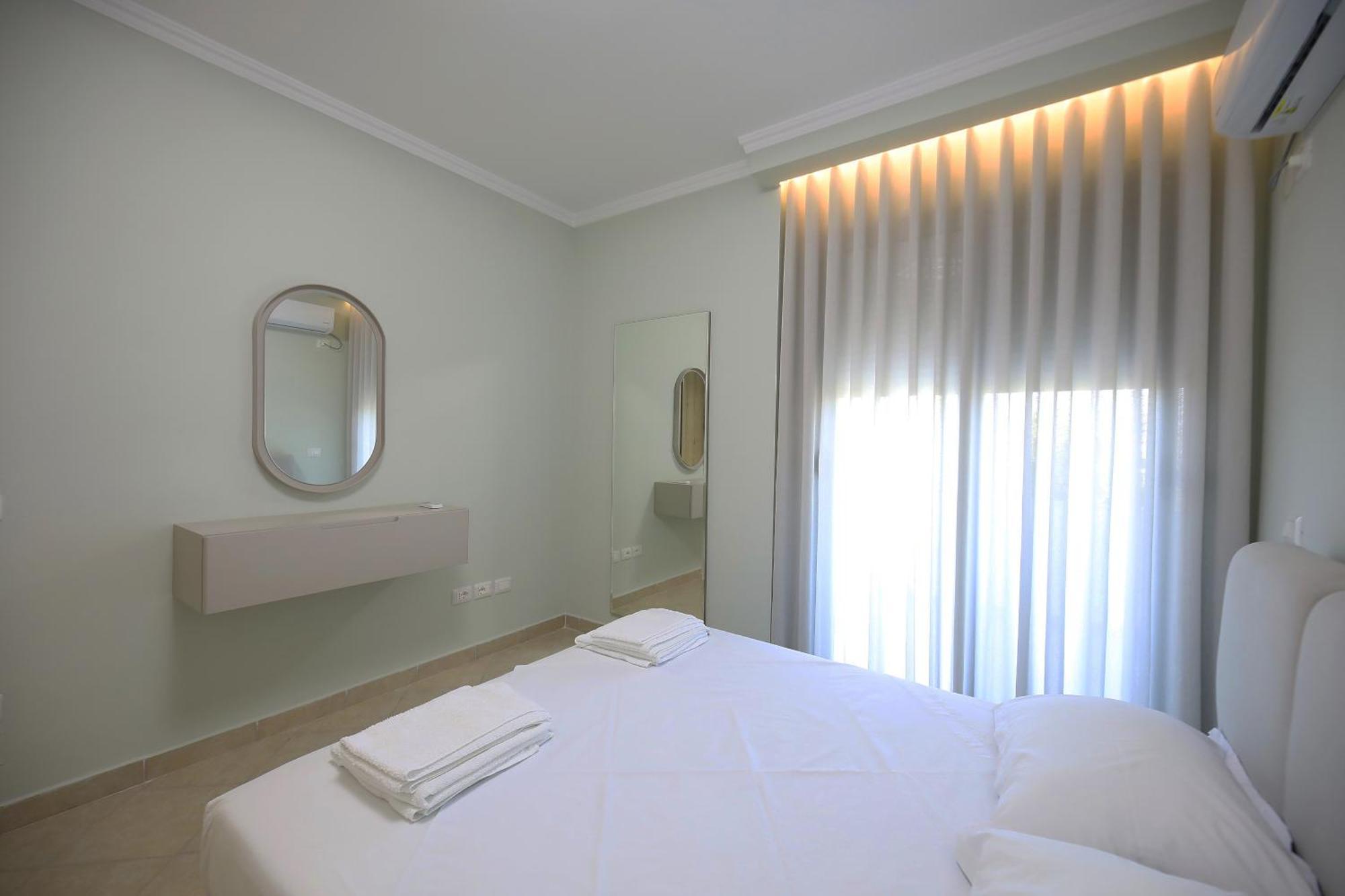 Holiday Apartment Vlore Exterior photo